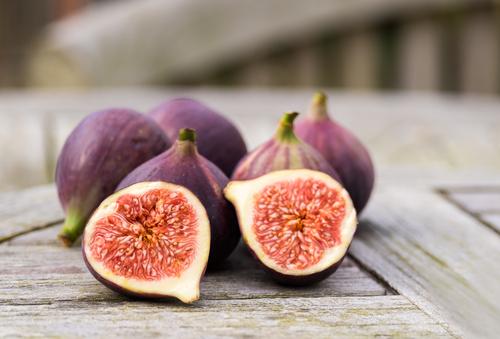 Cut figs