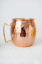 Mule Mug 16 ounce candle side view