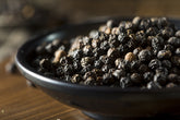 Bowl of peppercorn